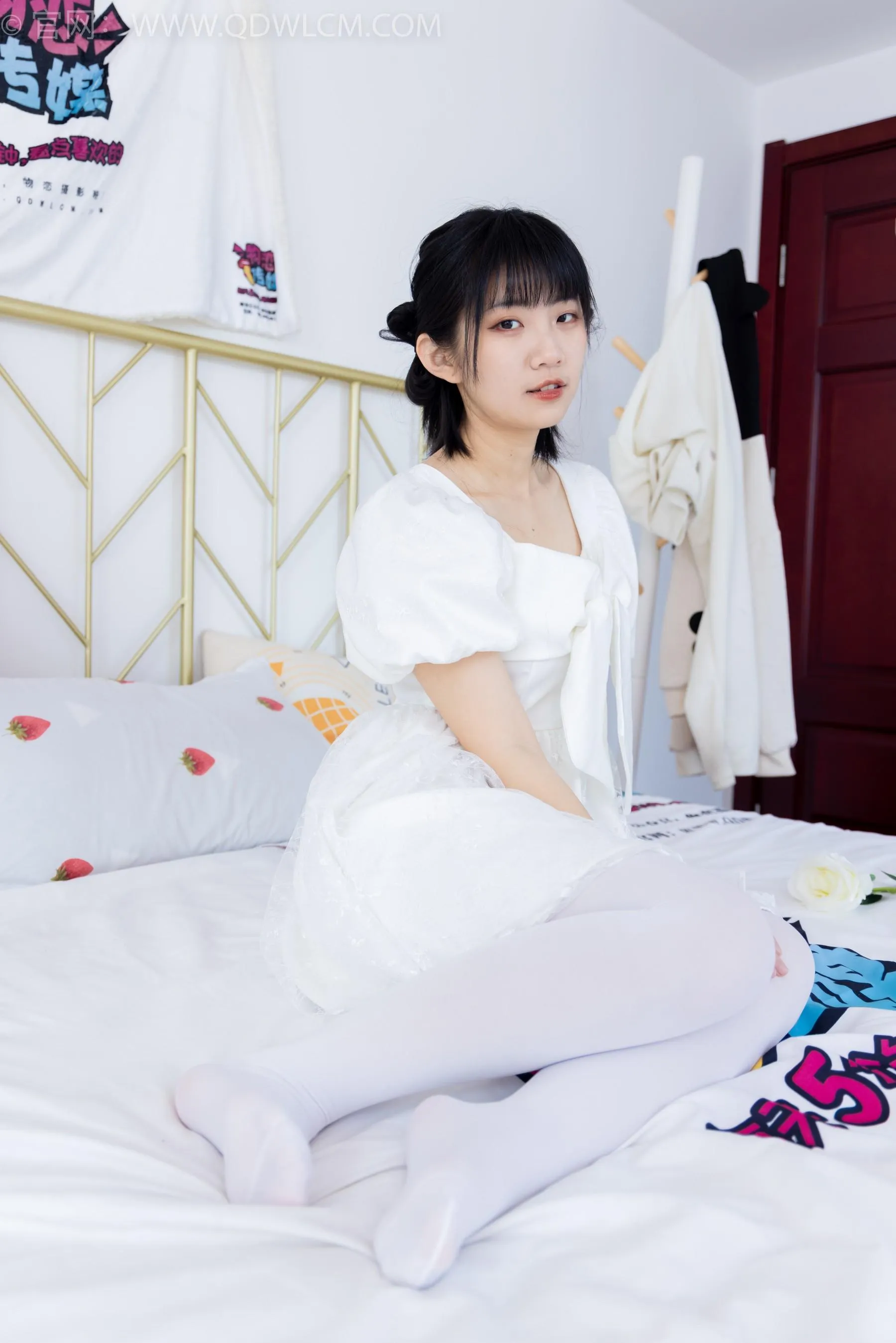 物恋传媒 NO.1581 暗月-纯白茉莉 [151P]插图8